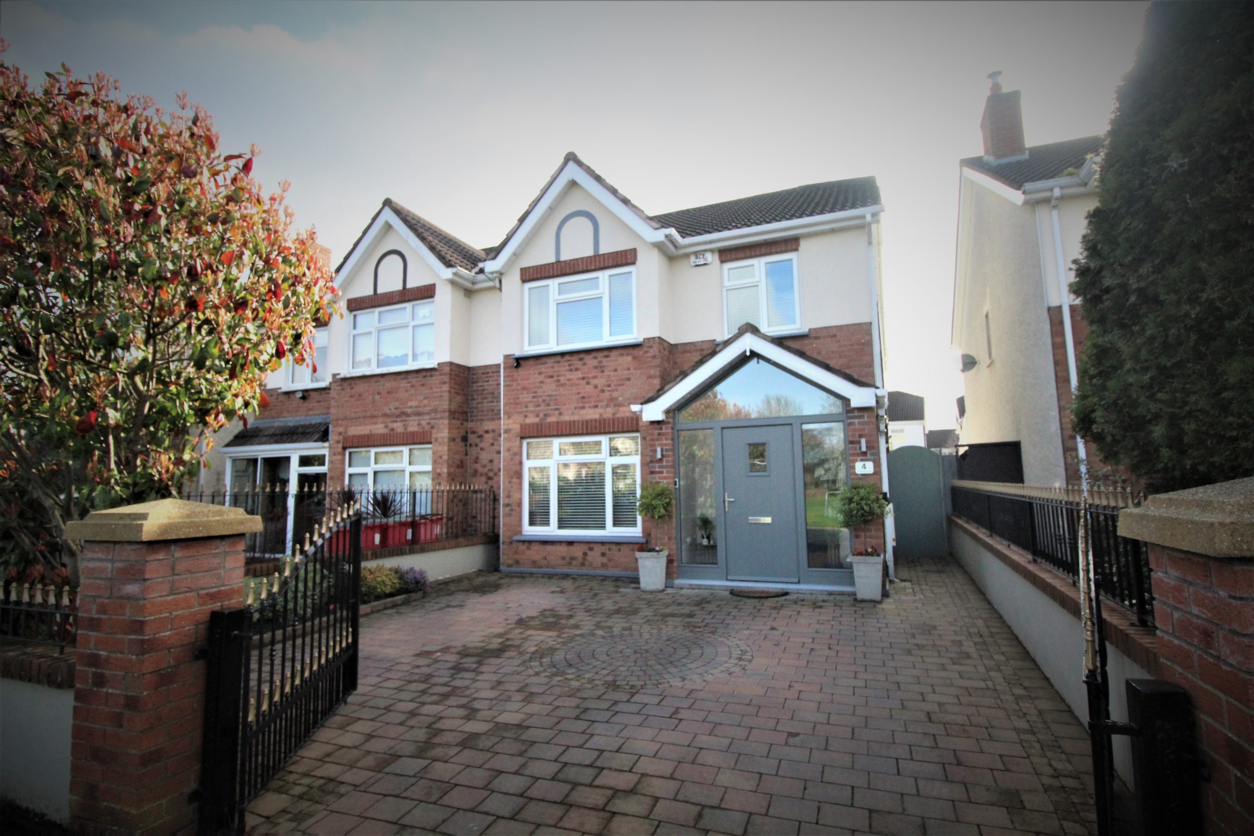 4 Luttrell Park Green, Castleknock, Dublin 15, D15HHC0